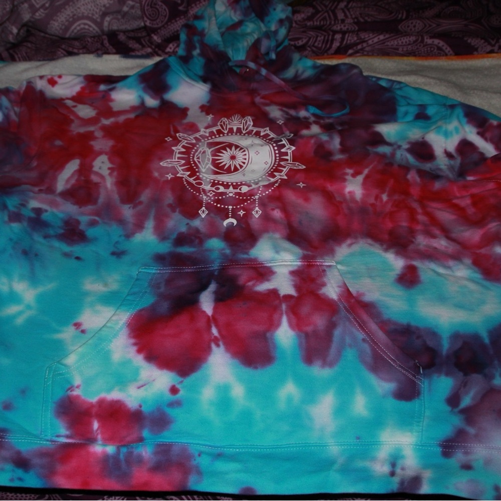 SLVR LNNG Tie-Dye Hoodie with Graphic Print